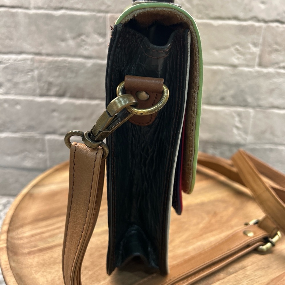 Soruka Multicolor Crossbody Bag - Picture 3 of 12